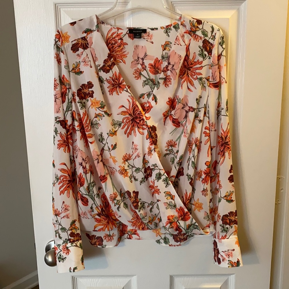 Halogen cross front floral blouse size m